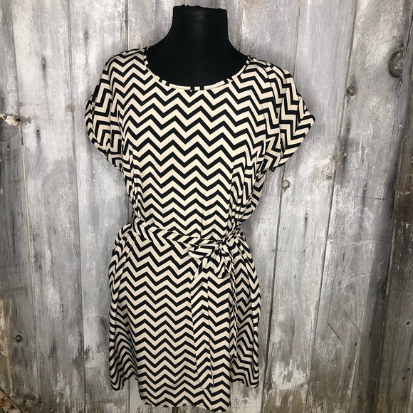 Chevron dress - Picture 1 of 4